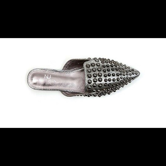 Gorgeous silver beaded mules - Picture 2 of 5